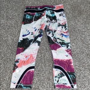 cropped colorful lululemon leggings!